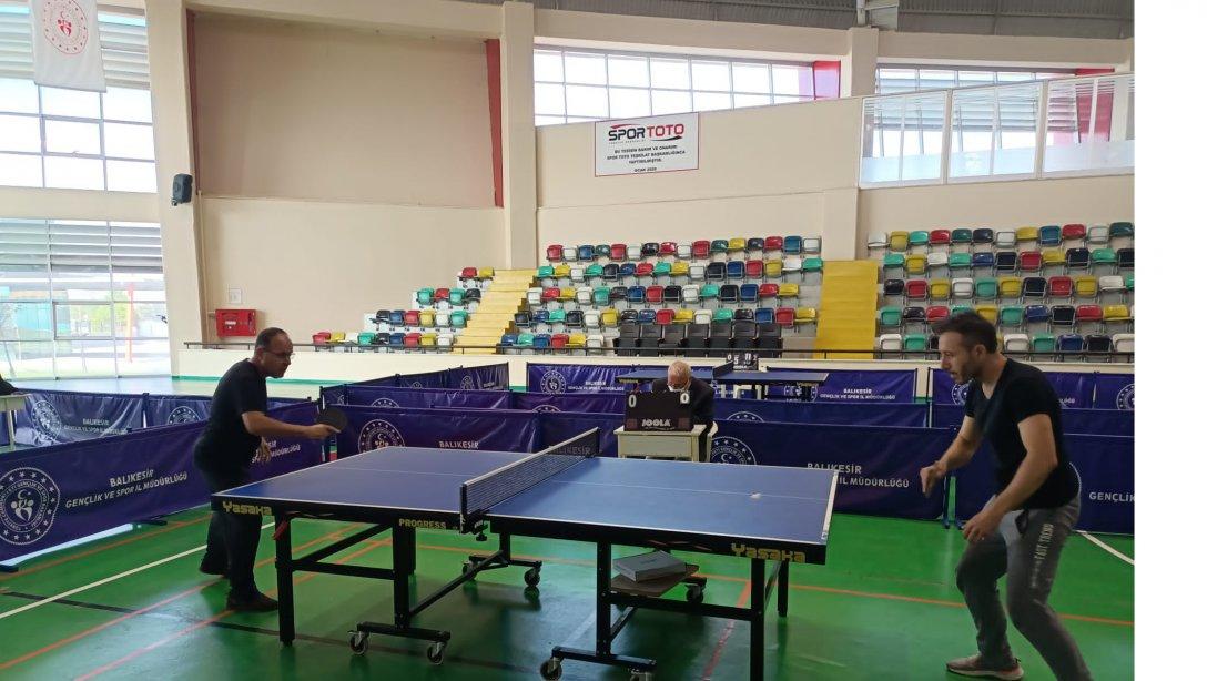 '24 Kasım Öğretmenler Günü' anısına düzenlenen Masa Tenisi Turnuvasında dereceler belli oldu.