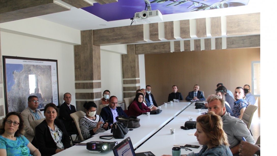 İlçe Milli Eğitim Müdürümüz Sayın Mehmet AKÖZ Başkanlığında BİGEP değerlendirme toplantısı yapıldı